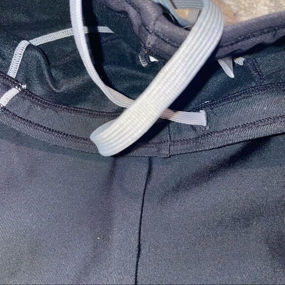 CW-X Compression Tights - Picture 6 of 8